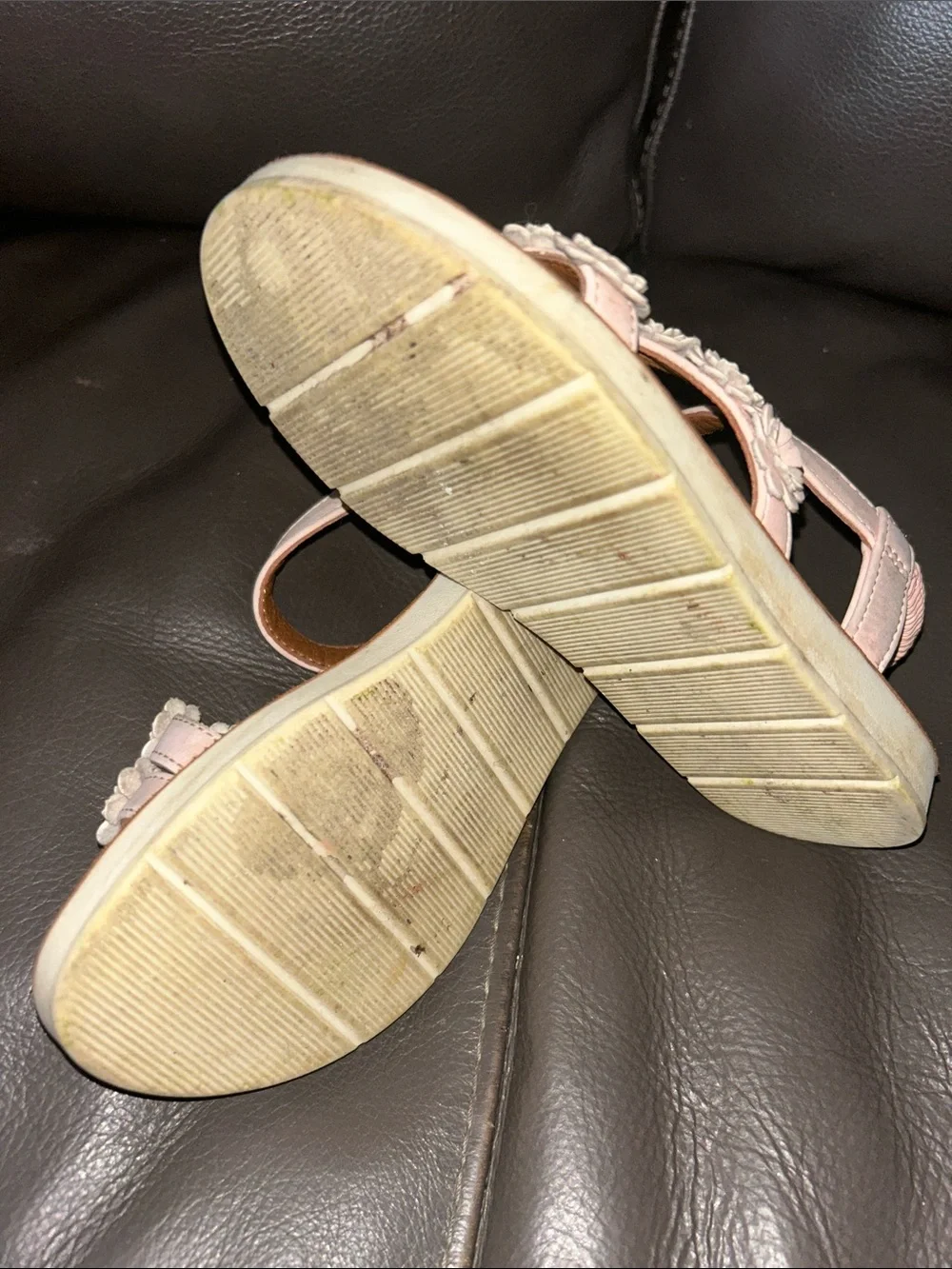 Girls' Pink Floral Strap Sandals